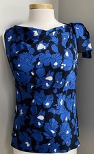NWT  s Banana Republic Ladies Small Blue Floral Blouse