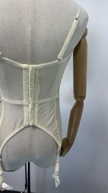 AGENT PROVOCATEUR RARE SEXY VINTAGE CREAM LOVE BASQUE CORSET SIZE 95E
