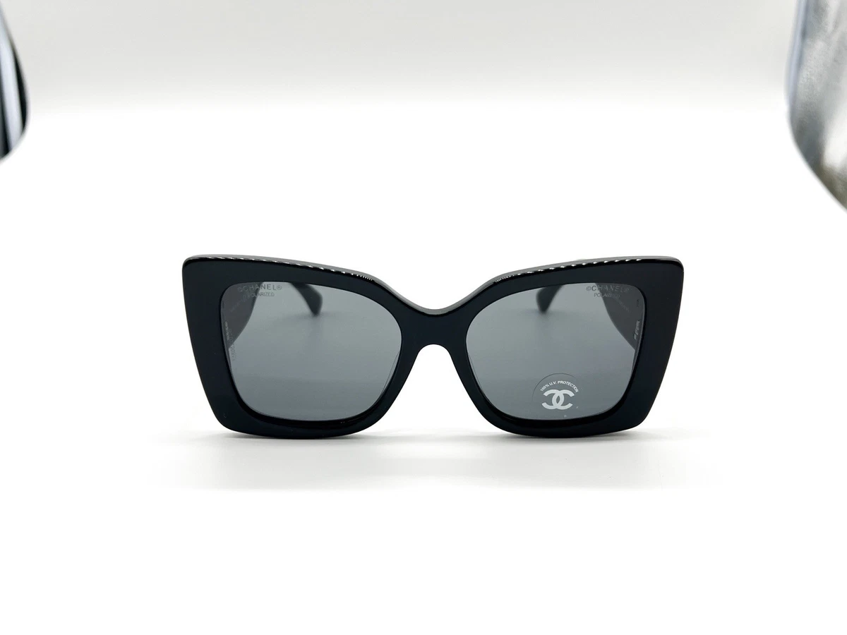 CHANEL Sunglasses Cc Logo In Women display picture 2