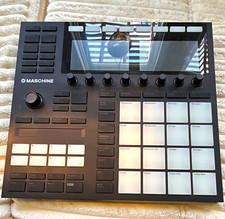 Native Instruments MK3 USB MIDI Controller + ...