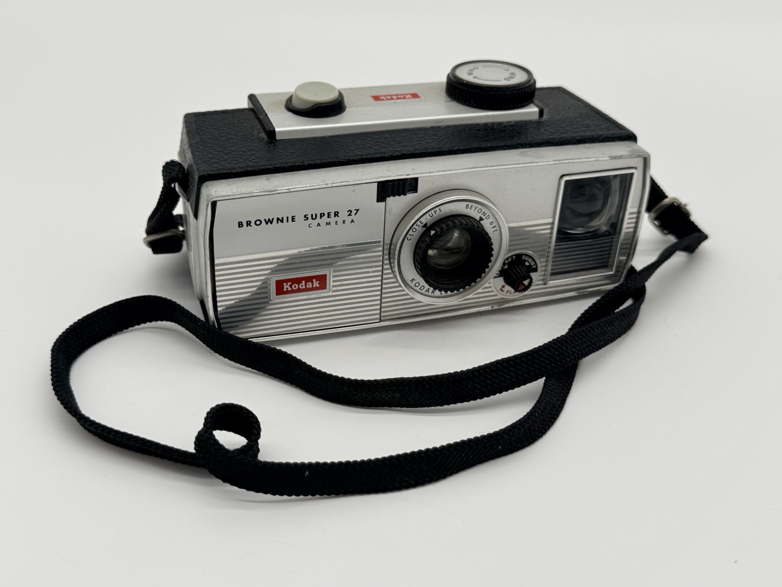 Kodak Brownie Super 27 vintage camera equipment - eBay listing photo 3