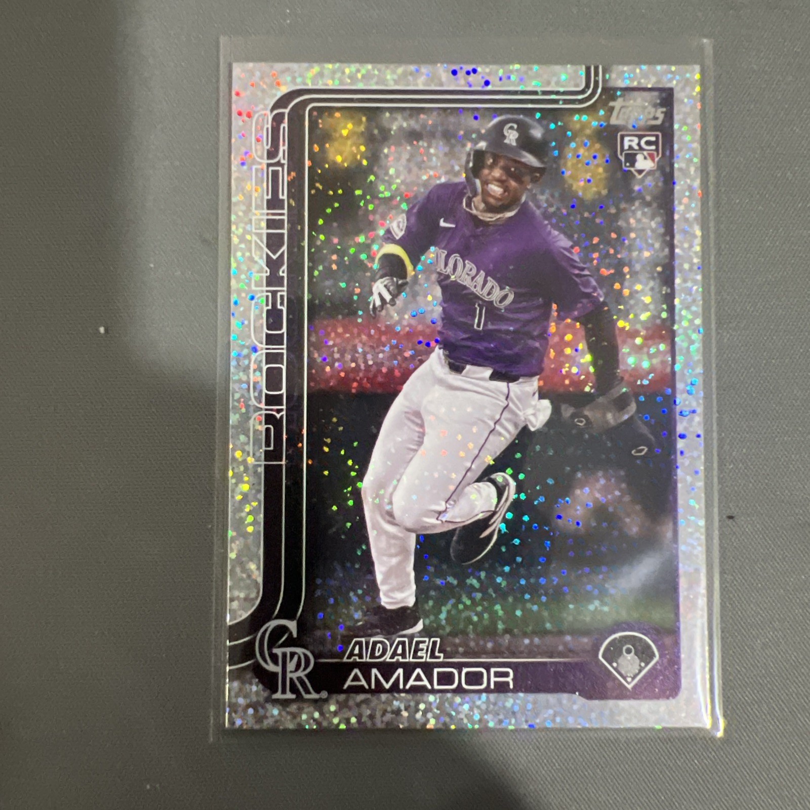 2025 Topps Series 1 - Adael Amador Sand Glitter (RC)  #191 Holo Foil Rockies RC
