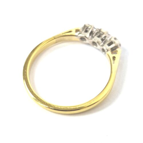 18ct Gold Diamond Trilogy Ring 0.35ct Size N 2.7g - Picture 17 of 19
