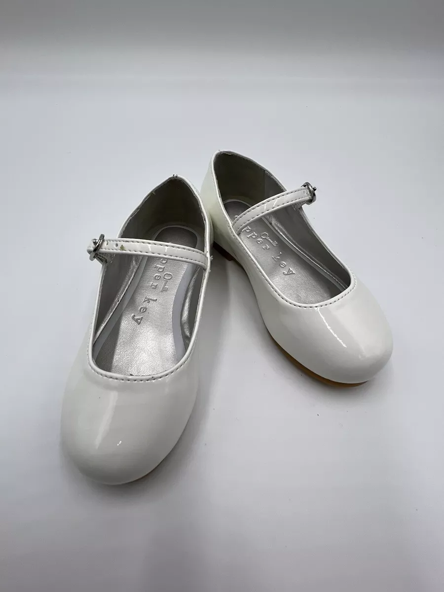 Girls white top easter shoes