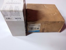 OMRON TYPE C200HW-PA204 POWER SUPPLY UNIT NEW