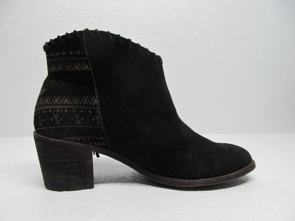 Botín Extrafino Sugar Rachel Negro Gamuza Flecos Azteca Para Mujer Talla 9M Foto 2 de 4