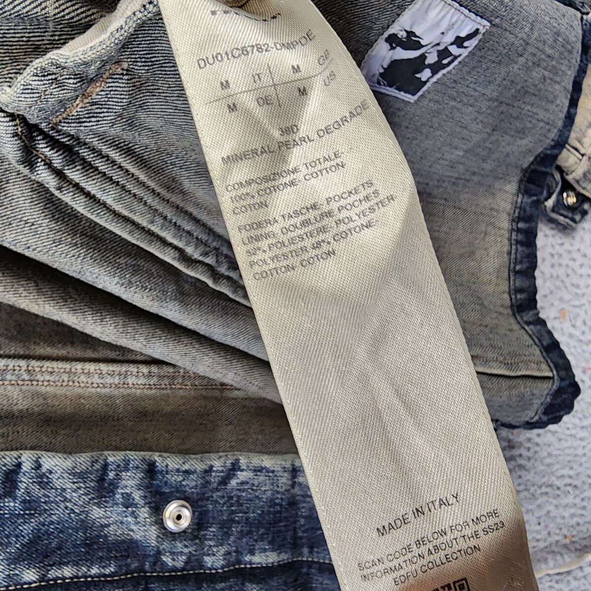 s-l1200.jpg s-l1200.jpg