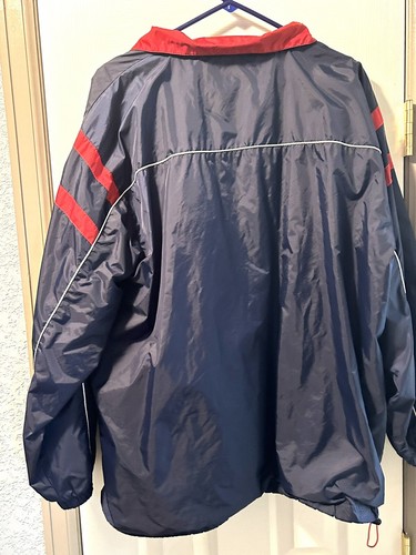 Vintage Wilson Lined Windbreaker. Size Large. Blue/Red. Great Condition. - Picture 3 of 9