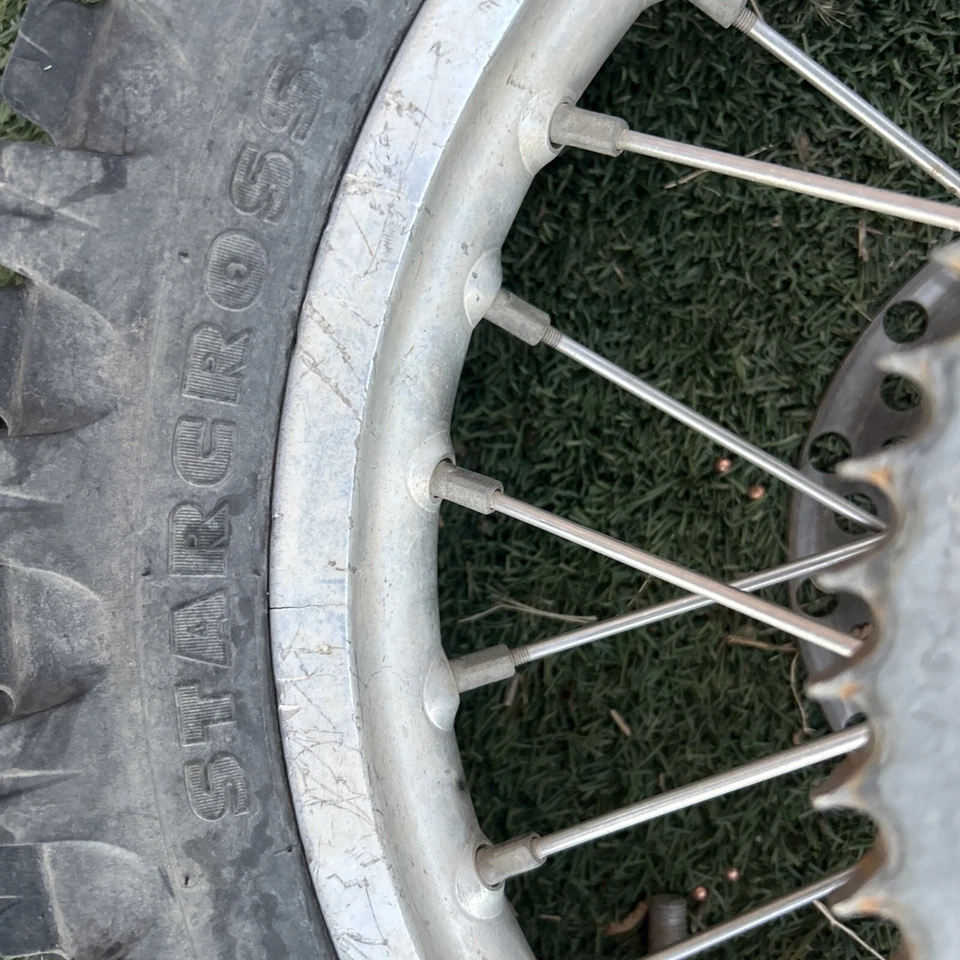 2001-2013 OEM KAWASAKI KX 85 KX85 14” conjunto de cubo de pneu aro de roda traseira (14x1,60) - Imagem 3 de 4