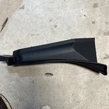 FORD REAR TAILGATE SEAL TRIM COVER OEM RB5B-13N553-A RB5B13N553A