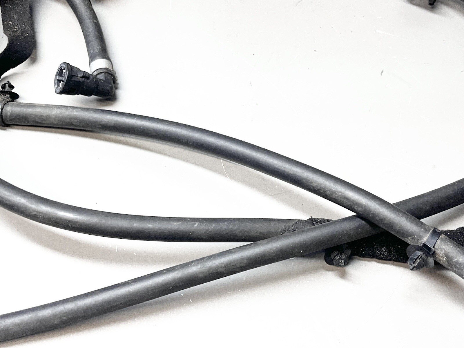 ⭐️2014-2021 Maserati Quattroporte Headlight Washer Lamp Nozzle Fluid Hose OEM