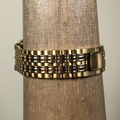 Vintage Pulsar Classic Quartz Men's Gold Tone Rectangular 23mm