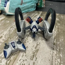 Star Wars The Clone Wars Radio Control Hailfire Droid by Hasbro. Used. Works!! 