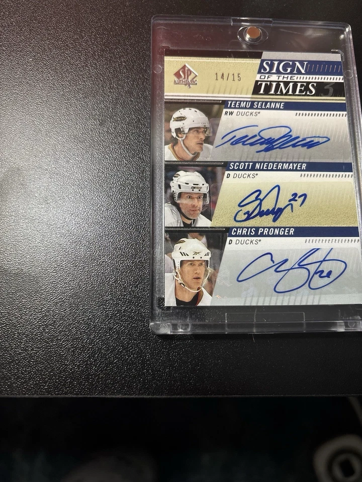 Teemu Selanne/Scott Niedermayer/Chris Pronger Sign Of The Times 14/15 - Image 2 of 4