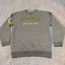 NEW Harry Potter Sweatshirt Mens Large Grey Pullover Hufflepuff Wizarding World