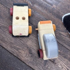 CALELLO AUTOMOBLOX WOODEN & HANDCRAFTED TOYS CAR LOT