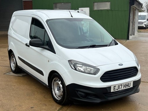 2017 Ford Transit Courier 1.5 TDCi Combi Van 6dr Diesel Manual L1 H1 (104 g/km, - Picture 9 of 20