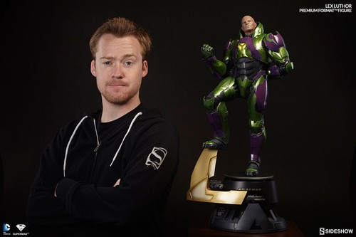 Sideshow Collectibles 300219 Lex Luthor Power Suit 1/4 Figure Model Statue - Picture 3 of 8