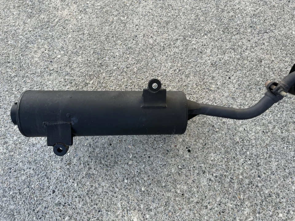 SILENCIADOR SUZUKI QUADSPORT LT-Z90 LTZ90 LTZ 90 CON PARACHISPAS 14310-08H01 Foto 2 de 3