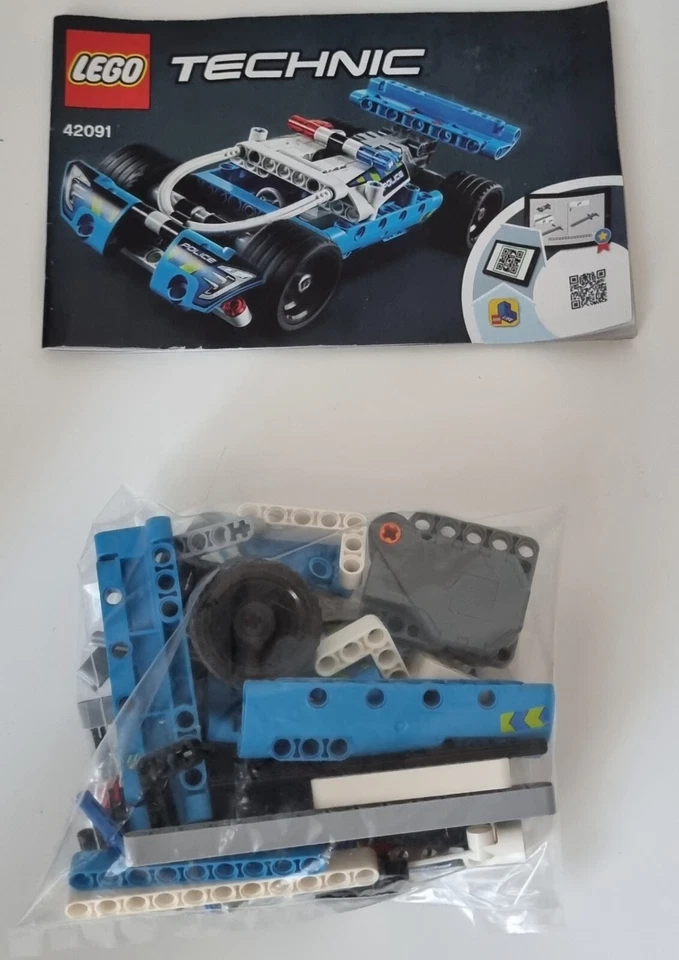 LEGO Technic 42091 Police Pursuit, foto 1 di 3