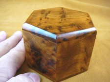  BOX-260 BURL BOX hexagon med Thuya Wood African carved carving Morocco Exotic