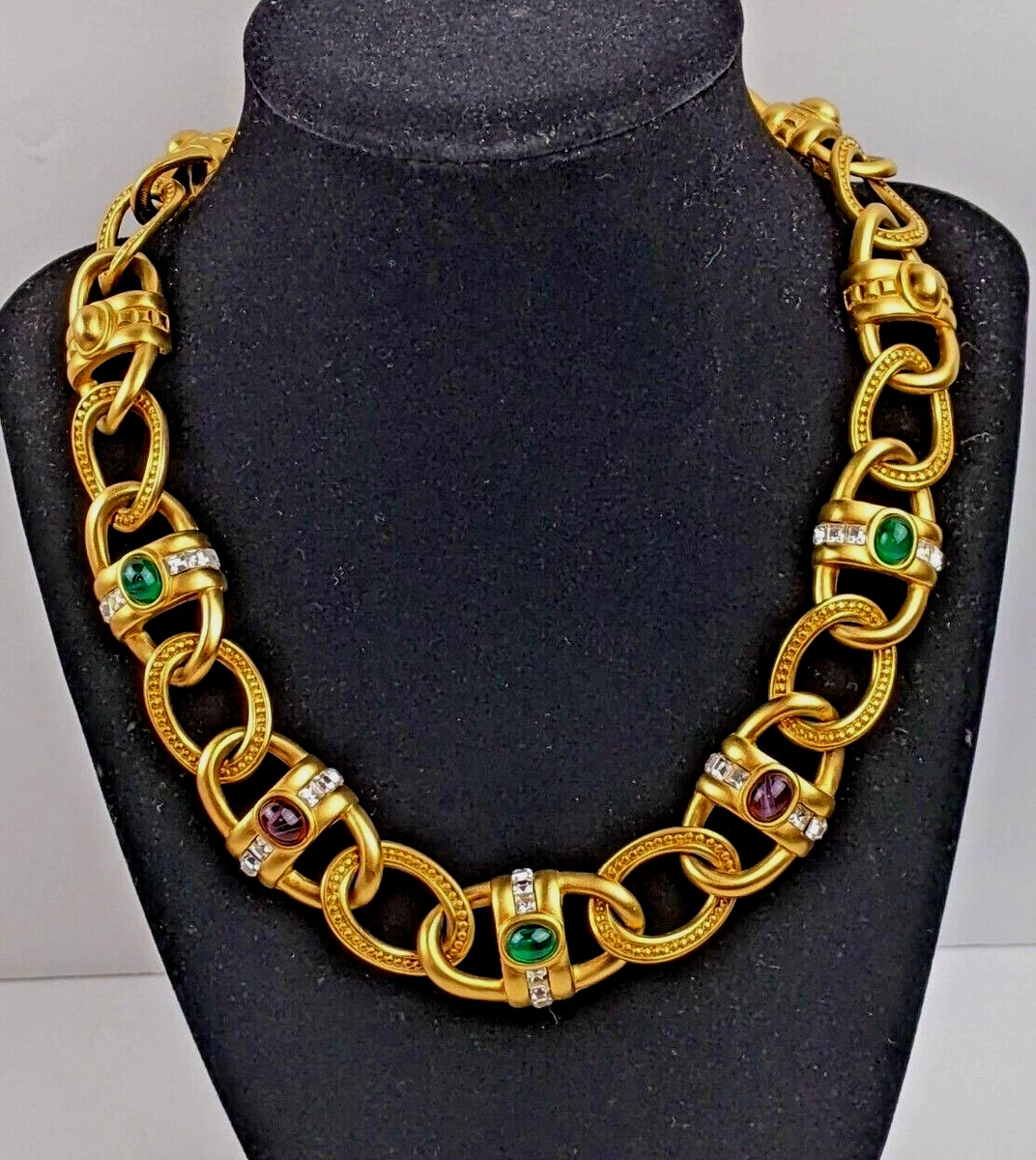 Givenchy shop collar necklace