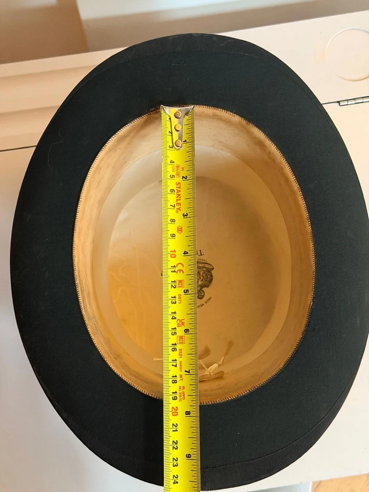 Tress & Co London Vintage Silk Top Hat - Image 3 of 4