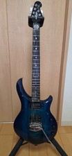 Chitarra elettrica Ernie Ball Music Man Majesty consegna sicura dal Giappone