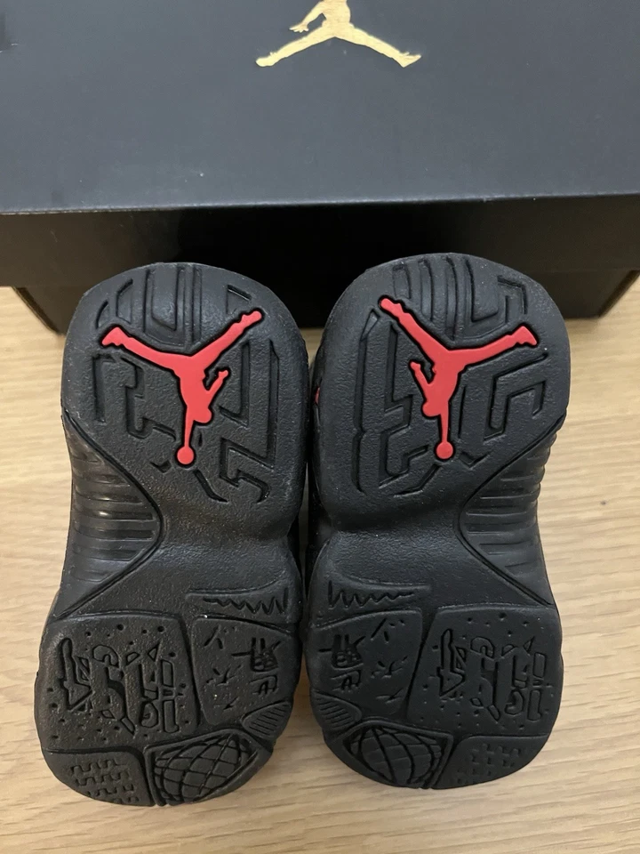 Jordan 9 Retro Niños Pequeños Talla 4c 401812-030 Foto 3 de 4