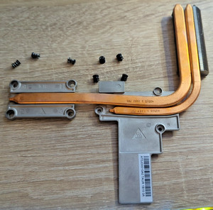 ASUS A93S Kupfer Cooling Kühler Heatpipe für CPU & GPU – 7 Schrauben – Gebraucht