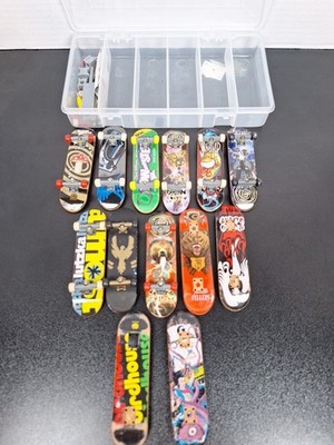 Tech Dech Vintage And None Assorted 13 Boards All With Accessories