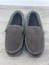 Dearfoams Men's Memory Foam Slippers Brown Size M / 9-10 . New Without Box