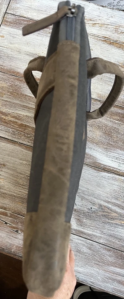 SOLO Maletín para Laptop 16” Diseñado en Gris Nueva York con Acentos de Cuero Marrón Nuevo Foto 4 de 4