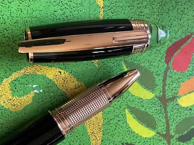 Montblanc Starwalker Rose Gold Resin Rollerball Pen