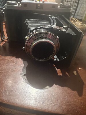 Vintage Zeiss Ikon Ikonta 521/2 6x9 Folding Camera Novar Anastigmat 10.5cm F4.5
