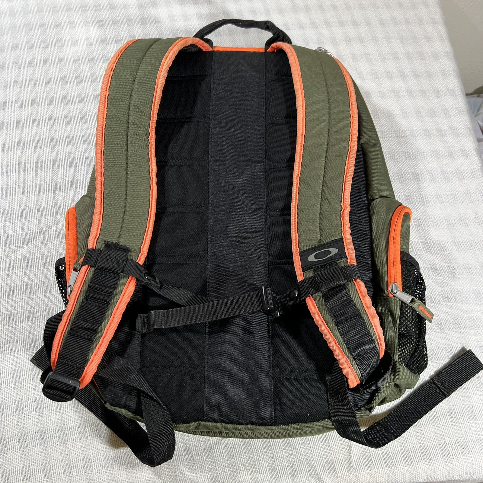 OAKLEY Camo Enduro 25L Backpack w/ Laptop Pocket +Ska… Gem