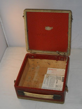VIDOR 1950s PORTABLE CASE ONLY FOR CN 429 RADIO WIRELESS CONDITION AS SEEN