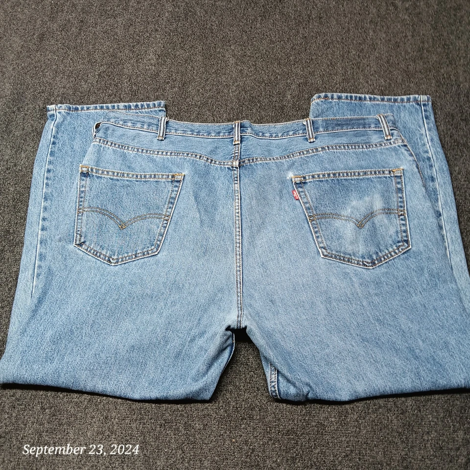 ** Levi 550 Jeans Men 42x30 Relaxed Fit Tapered Leg - Image 3 of 4