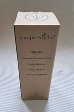 NEW Pampered Chef Pepper Corer Item #101549
