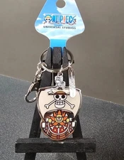 One Piece Keychain Universal Studios Hollywood Fanfest 2025 RARE EXCLUSIVE