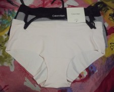 3 NEW CALVIN KLEIN QP3372R 001 MICROFIBER NO LINE HIPSTER PANTIES L