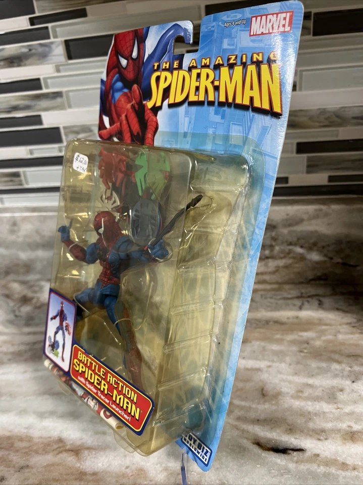 Toy Biz Battle Action Spider-Man 2005 W Spider Tracer Launcher New In Package - Изображение 4 из 4