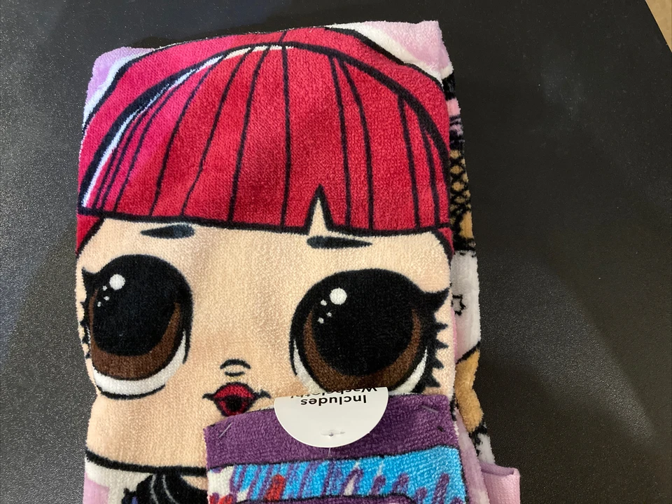 Conjunto de toalha e pano para boneca LOL Surprise Remix L.O.L. Bonecas novas 25 x 50" - Imagem 3 de 4