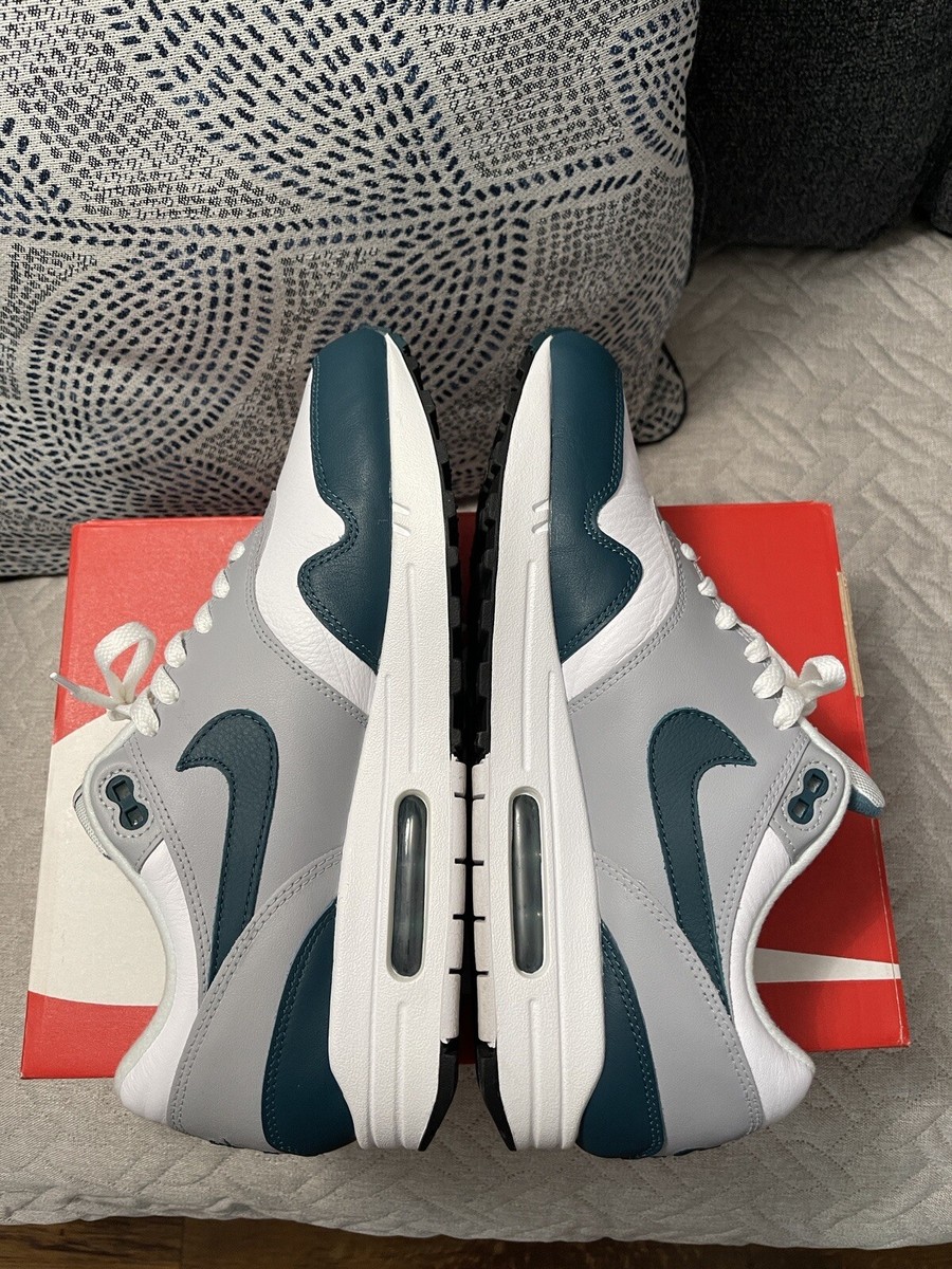 nike air max 1 lv8 dark teal green mens stores