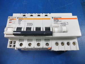 Merlin Gerin Circuit Breaker Multi 9 1 Unit Mn 4 Units C60n C25 1 Unit Vigi C60 Ebay