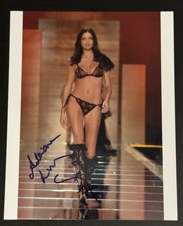 ADRIANA LIMA SIGNED 8 X 10 PHOTO VICTORIA’S SECRET MODEL