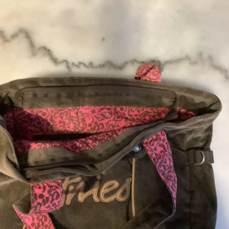 Bolso vintage Etnies verde con rosa Foto 3 de 4