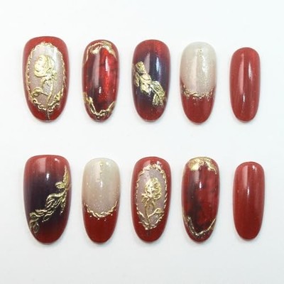 Valentine Press on Nails Medium Almond False Nails with 5D Gold Pattern A17
