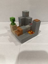 Minecraft Creeper Block Display Figure Diorama Toy Collectible