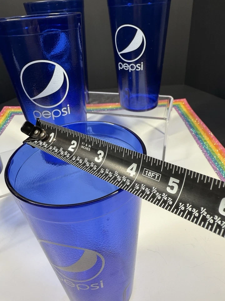 5 vasos de plástico Pepsi Cola restaurante globo azul 24 oz Carlisle Foto 3 de 4